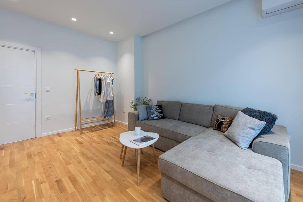 Modern & Stylish Sea Apartment With Parking Burgas City Exterior foto