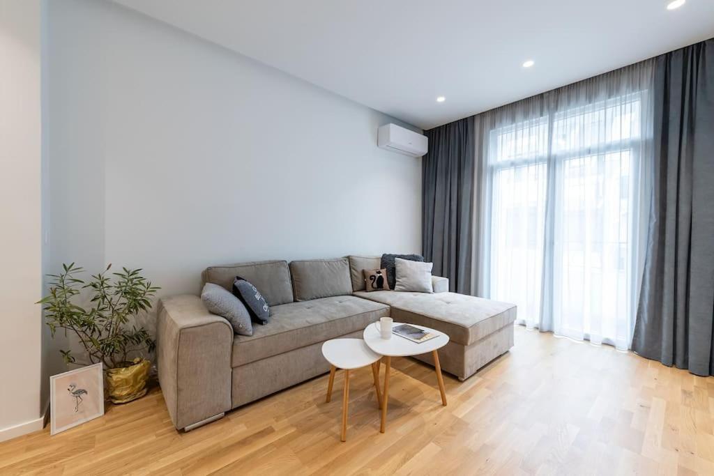 Modern & Stylish Sea Apartment With Parking Burgas City Exterior foto